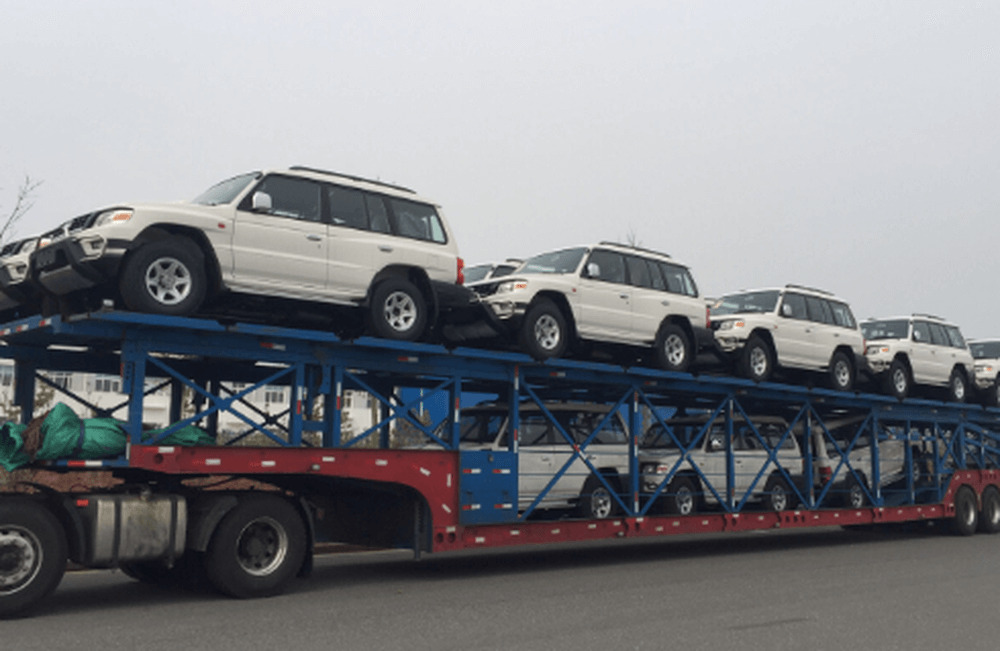 轿车从武汉物流运到吉林市多少钱